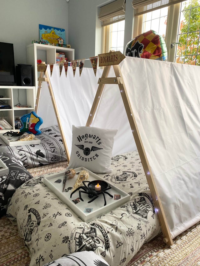Teepee tent hire top